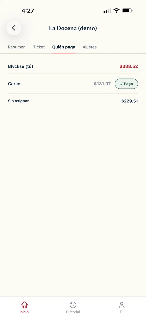 La vista de quién paga en Tablas: cada persona con su parte, una marcada como pagada y el resto todavía pendiente.